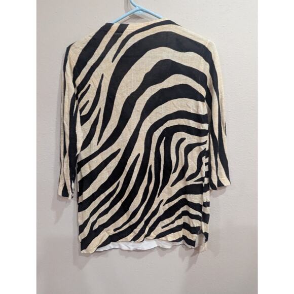 Pretty zebra striped knit long sleeve blouse w/coral bead embellishment, Chico's - Picture 4 of 6